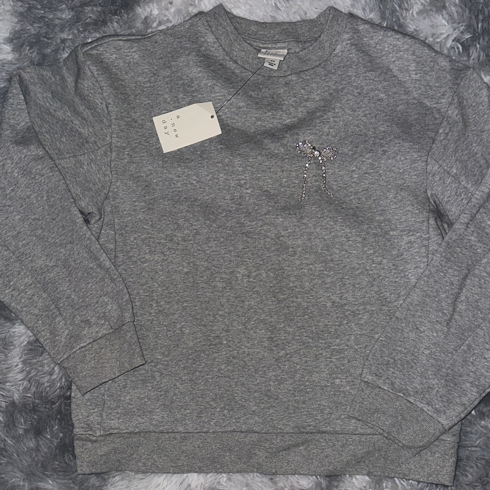 A New Day Crystal Bow Embellished Sweatshirt - XS NEW - Picture 1 of 4